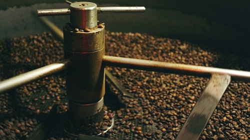 インスタントコーヒー 作り方 工場