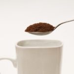 インスタントコーヒーを飲みすぎると体に害はある？